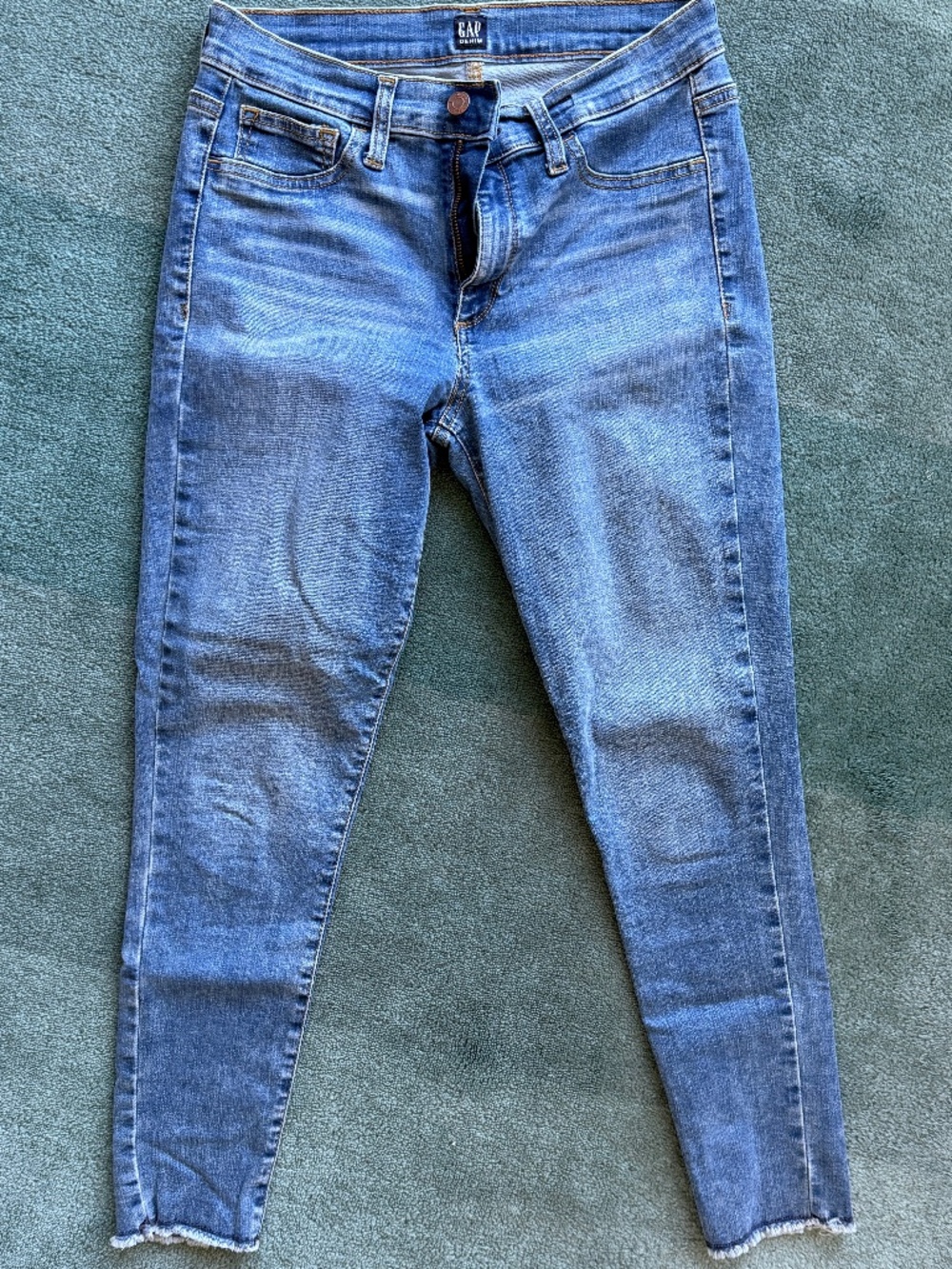 Gap Denim Skinny Jeans Raw Hem Medium Wash Stretch Size 8 Regular